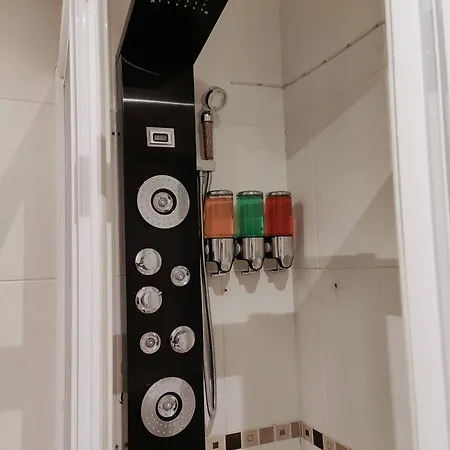 Vivienda De Uso Turistico *